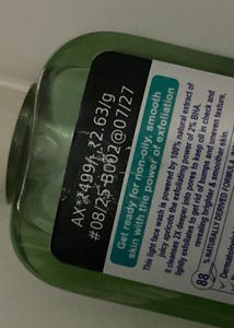 St. Ives clear skin face wash, 2% Salicylic acid