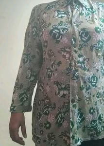 Green Flower Tshirt