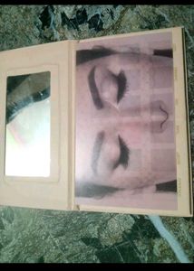 Huda Beauty Eyeshadow Palette