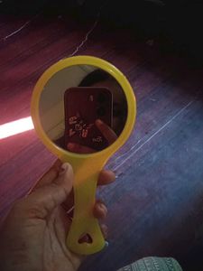 Cute Yellow Handheld Mirror