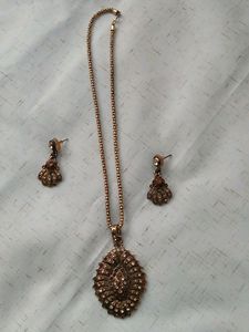 👩‍🦰Copper Golden Chain Pedant