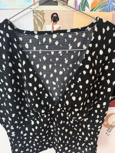 Stylish Black &amp; White Dotted V-Neck Top
