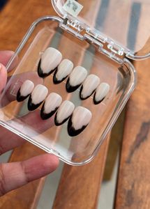 French Tip Press-On Nails