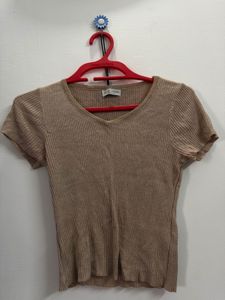 Ribbed V-Neck Short Sleeve Top