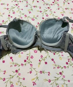 Lace Padded Underwire Bra