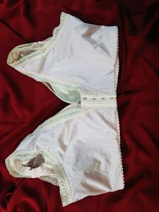 🇳🇿💫🎀Elegant Lace Trim Bra - Soft &amp; Comfortable