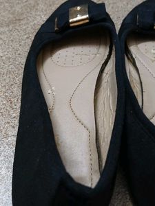 Black Ballet Flats with Gold Accent