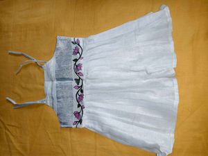 Elegant White Lehenga Choli with Floral Design