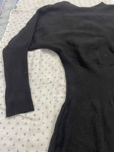 Chic Black Knit Sweater Dress