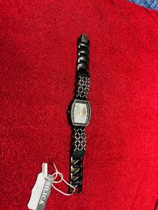 Branded Watch New With Tag ❤️😍U Can Check Reviews