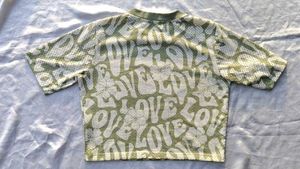 brand new (zudio)Cute Love Print Cropped Top