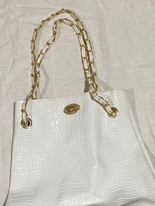 Chic White Croc Embossed Tote Bag