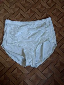 White Lace High-Waisted Briefs