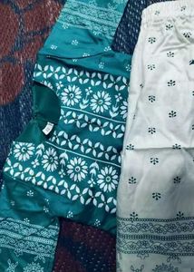 Elegant Green &amp; White Kurta Set