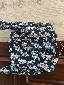 Chic Floral Print Long Sleeve Blouse