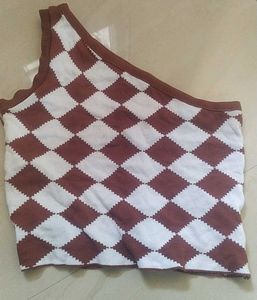 Argyle Pattern One Shoulder Crop Top