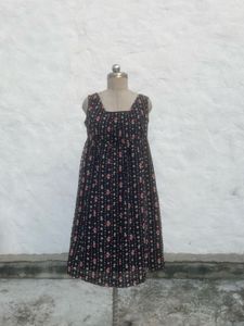 Black Floral Print Square Neck Dress