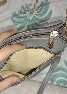 Ruchi Crossbody Bag