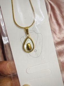 Elegant Pendant Necklace (Anti-Tarnish Finish)