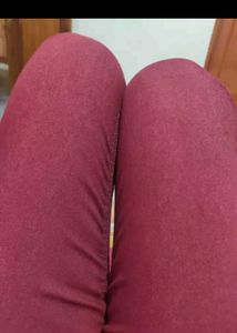 Roadster Maroon Cropped Jeggings