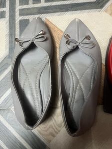 GREY BALLEY