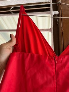 Elegant Red Maxi Dress