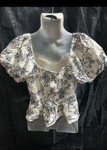 Chic Floral Puff Sleeve Top