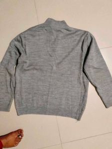 Men's Grey Knit Pullover
