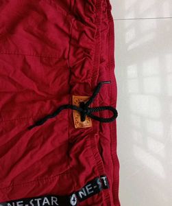 Comfortable Maroon Cargo Pants for Women 👖🌟