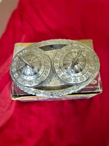 Elegant  &amp; Metal Gift Set