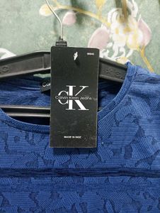 snake design 🔵 Blue CK T-Shirt l size