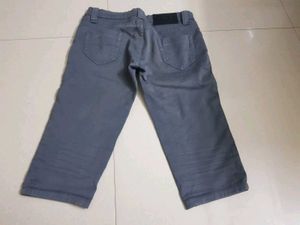 Stylish Grey Capris for women