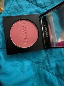 50% OFF- Lawless velvet blush