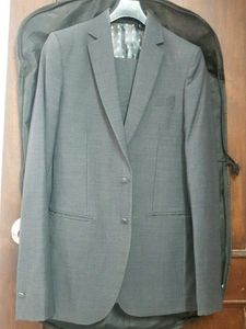new👌📣Classic Men's Grey Suit complete sute