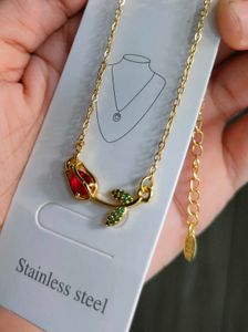 Anti Tarnish Gold Chain Necklace with Rose Pendant