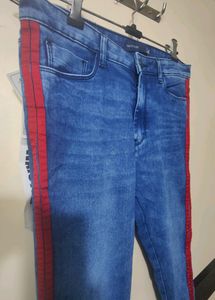 Tokyo Talkies. Women's Casual Jean's. New With Tag