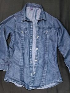 Stylish Blue Denim Button-Down Shirt