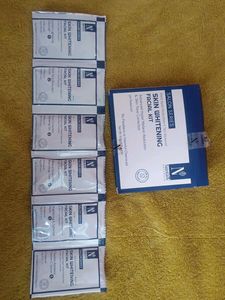 Nutriglow Skin Whitening Facial Kit All Types Ski