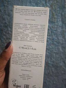 oriflame Wellosophy Calm &amp; Balance Cleanser
