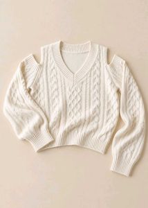 IVORY WHITE CABLE KNIT V-NECK CROPPED SWEATER