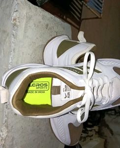 Stylish White &amp; brown shoes 😉