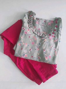 Floral Print Kurta-Leggings Set