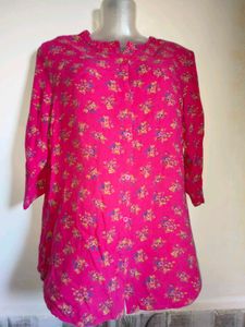 🎁Buy 1, Get 1 Free🎁  Size M/L Floral Pink Top