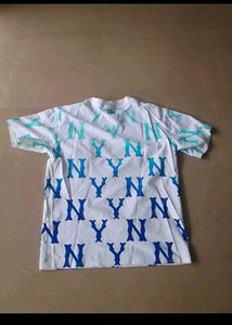 NY Yankees Graphic Tee
