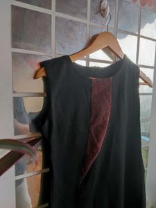 Chic Black &amp; Glittery Dress