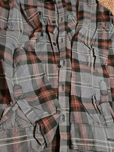 Men's Grey Plaid Button-Up Shirt