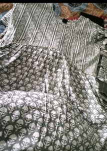 Elegant Grey & White Block Print Kurta