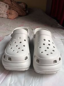 White Rubber Clogs – Crocs Style
