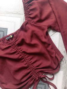 Maroon Ruched Balloon Sleeve Crop Top