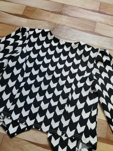 Chevron Print Blazer